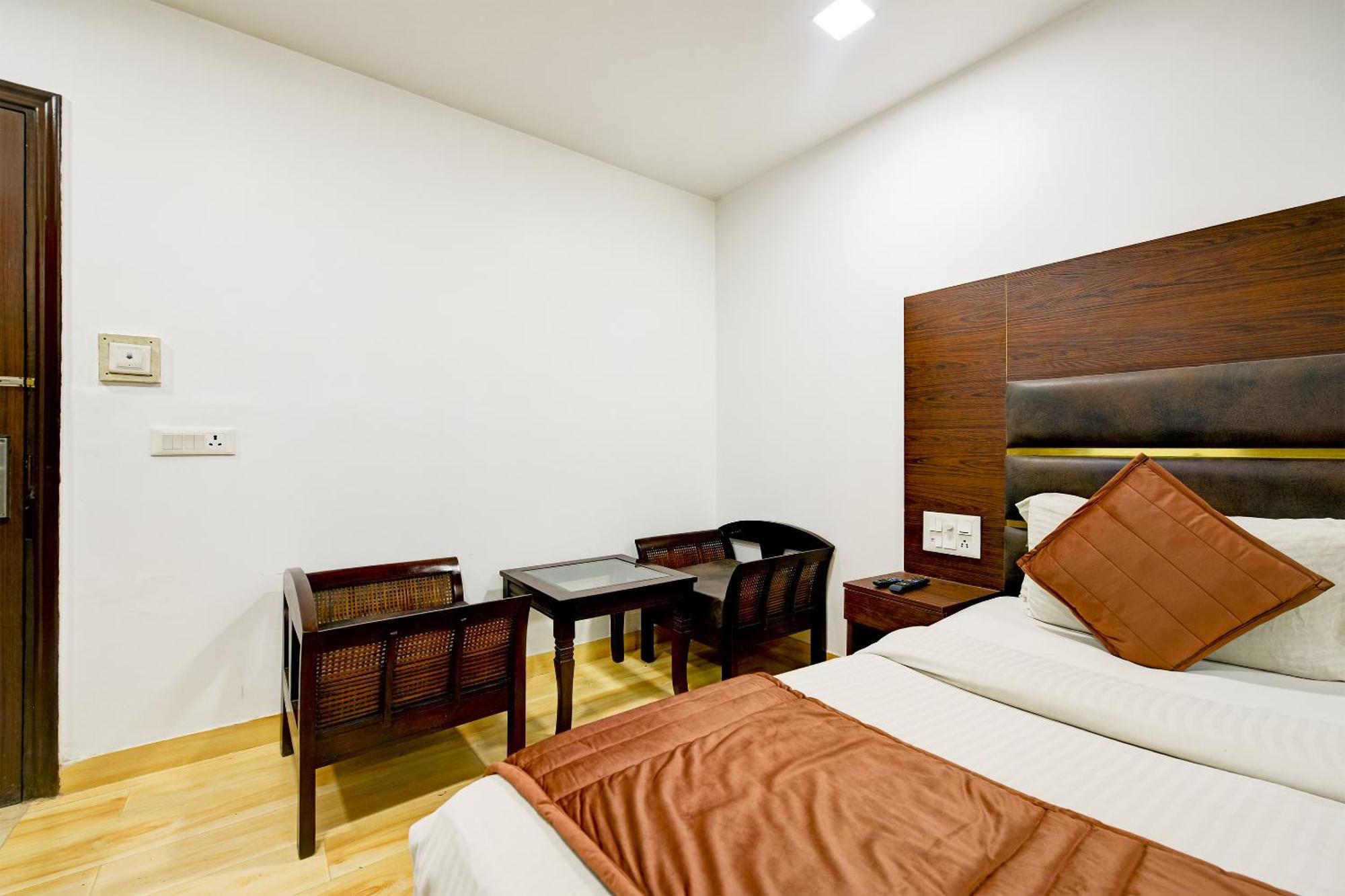 Staybook South Delhi New Delhi Exterior foto