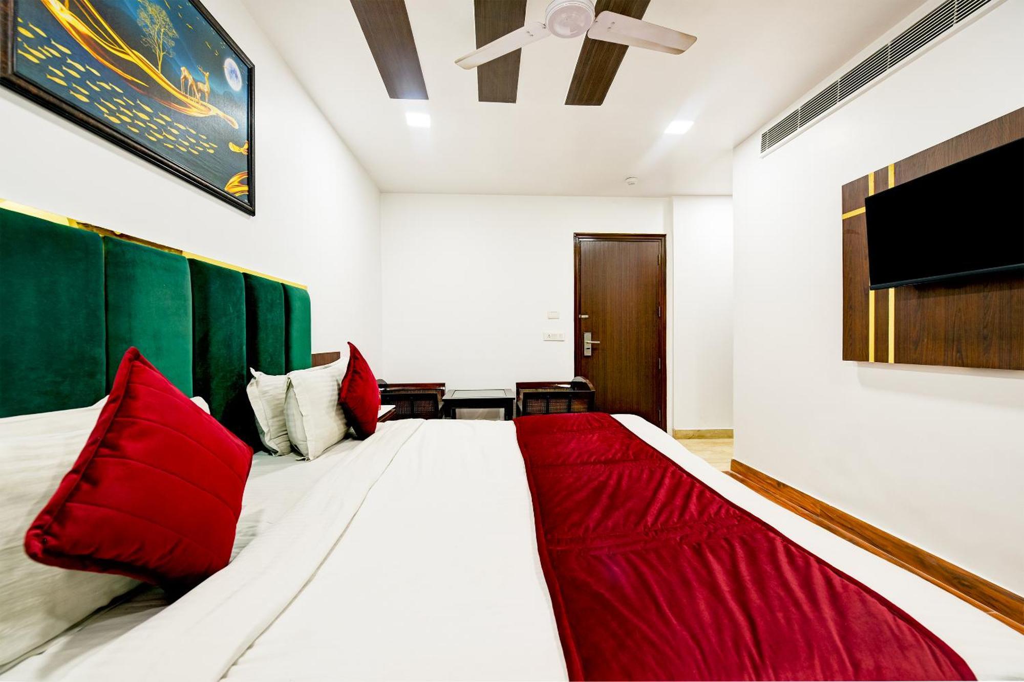 Staybook South Delhi New Delhi Exterior foto