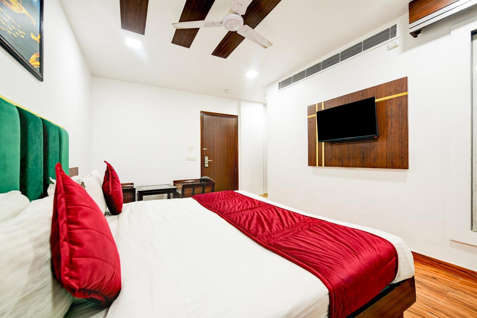 Staybook South Delhi New Delhi Exterior foto